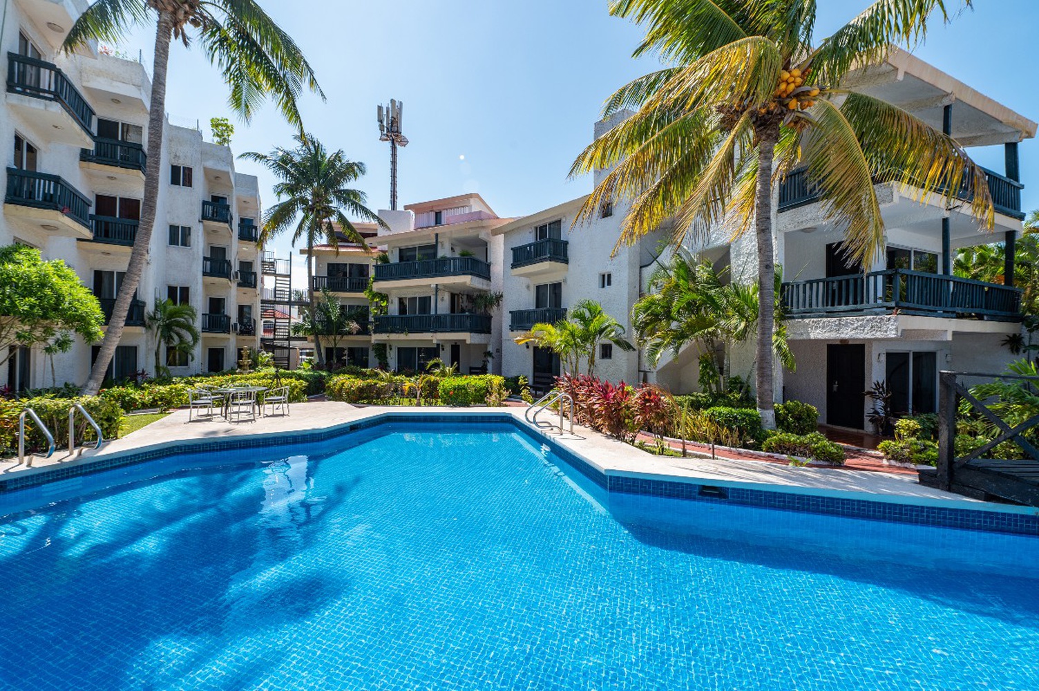 La mejor estancia en la  zona hotelera de cancún  Hotel Imperial Laguna Faranda Cancún