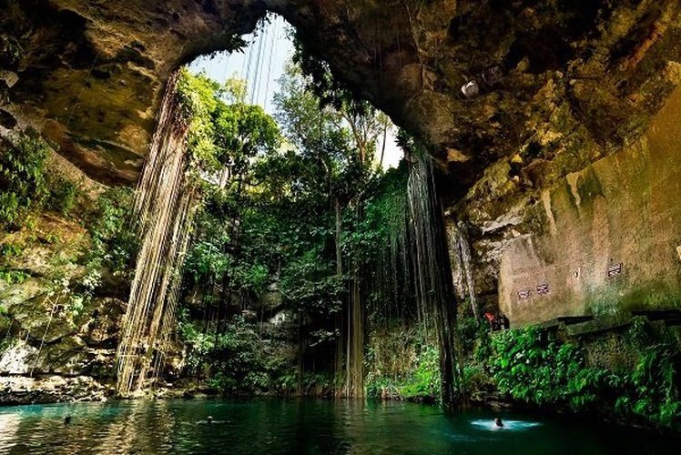 ¿sabes qué es un cenote? Hotel Imperial Laguna Faranda Cancún